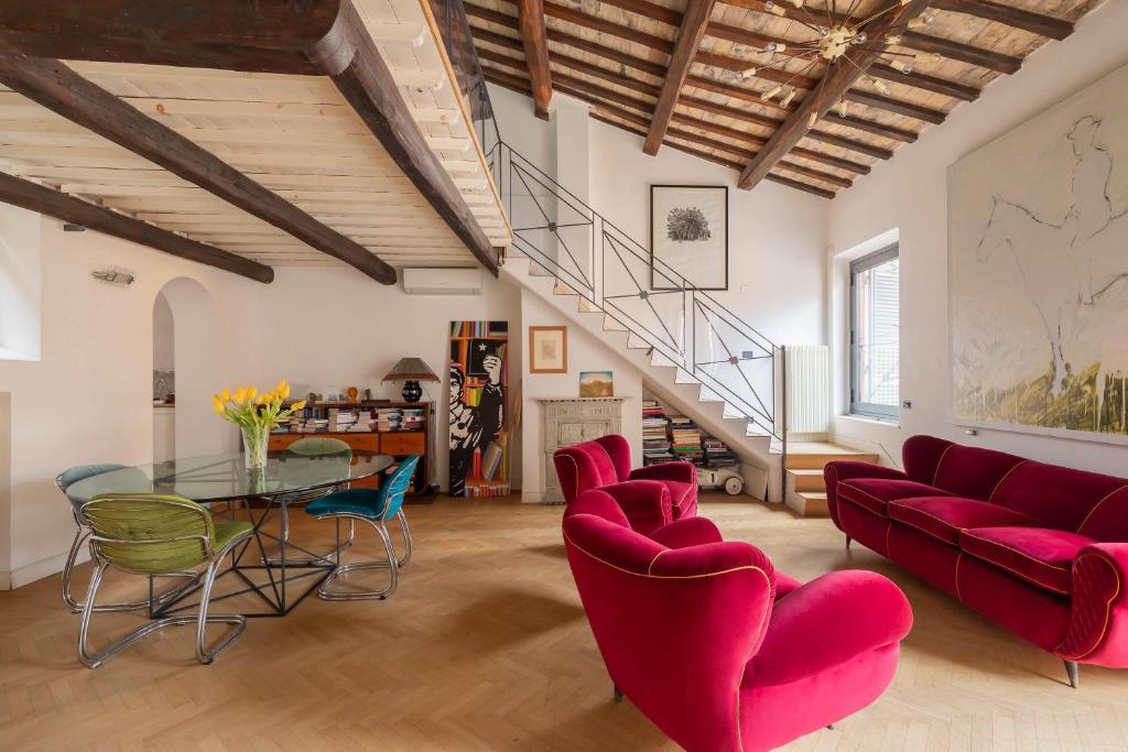 Monti Designer Loft by Romeloft - 2