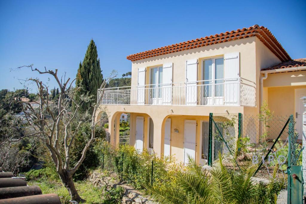 Villa Cannes Hills sea view pool 6 to 8 pers, Le Cannet