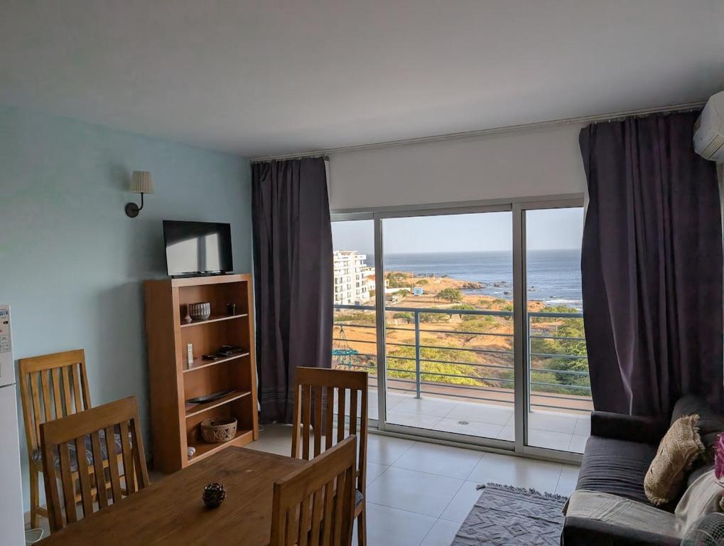 SeafrontView - Cozy T1 Apartment 2, Praia