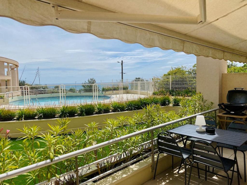 Azur T3 vue mer, Parking, Clim, Terrasse, Wifi !, Sète