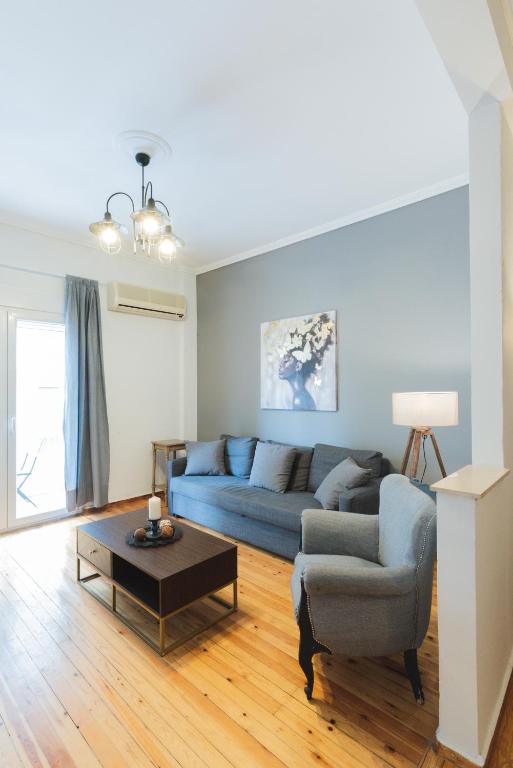 The Sapling by Nexus, 5 min to White Tower, Soluň