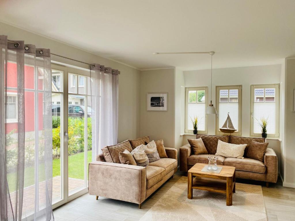 Schwalbennest 1, Zingst