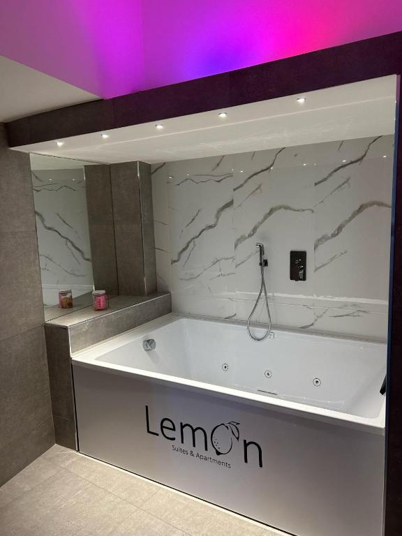 lemon suites - 2