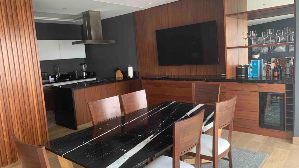 Amazing fully equipped Penthouse - 2
