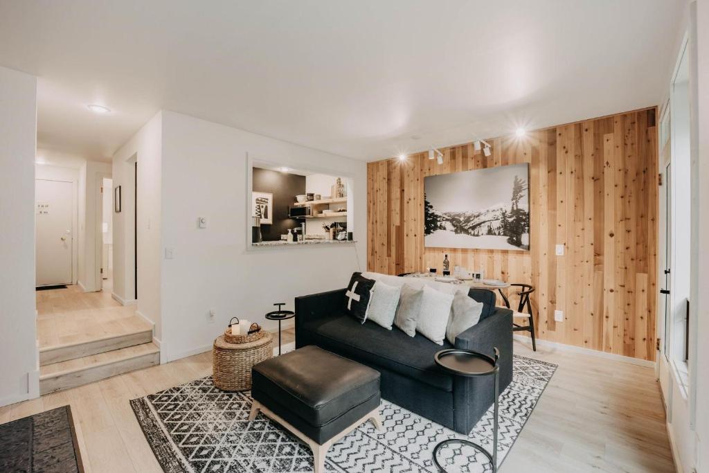 Snowater Condo 64 - Welcome to Pet Friendly Camp Kulshan, Deming