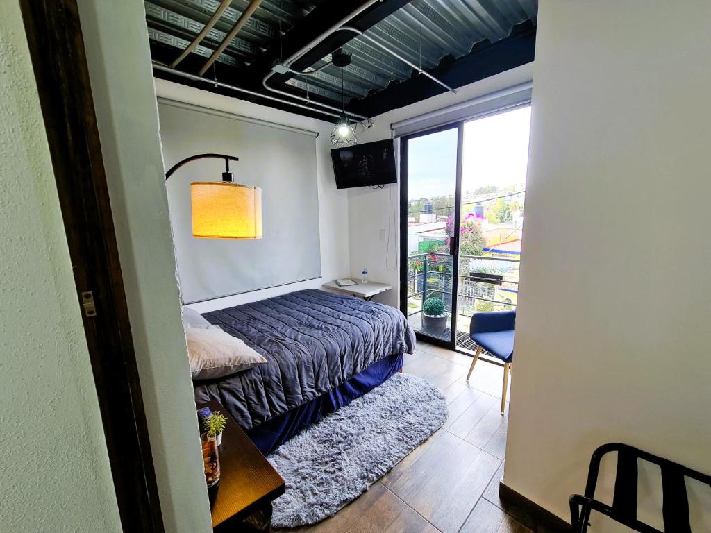 R07 ROOM at ITESM CEM Full Services, Shared-Kitchen, Fridge ,Laundry, Smart TV, Parking, Balcony - 5