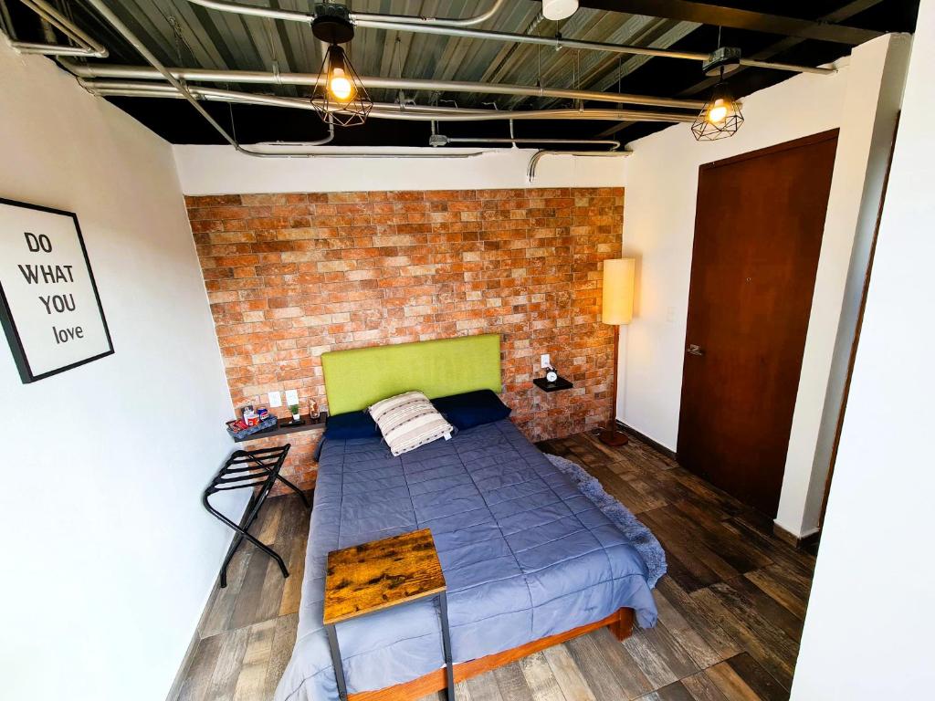 R07 ROOM at ITESM CEM Full Services, Shared-Kitchen, Fridge ,Laundry, Smart TV, Parking, Balcony - 3
