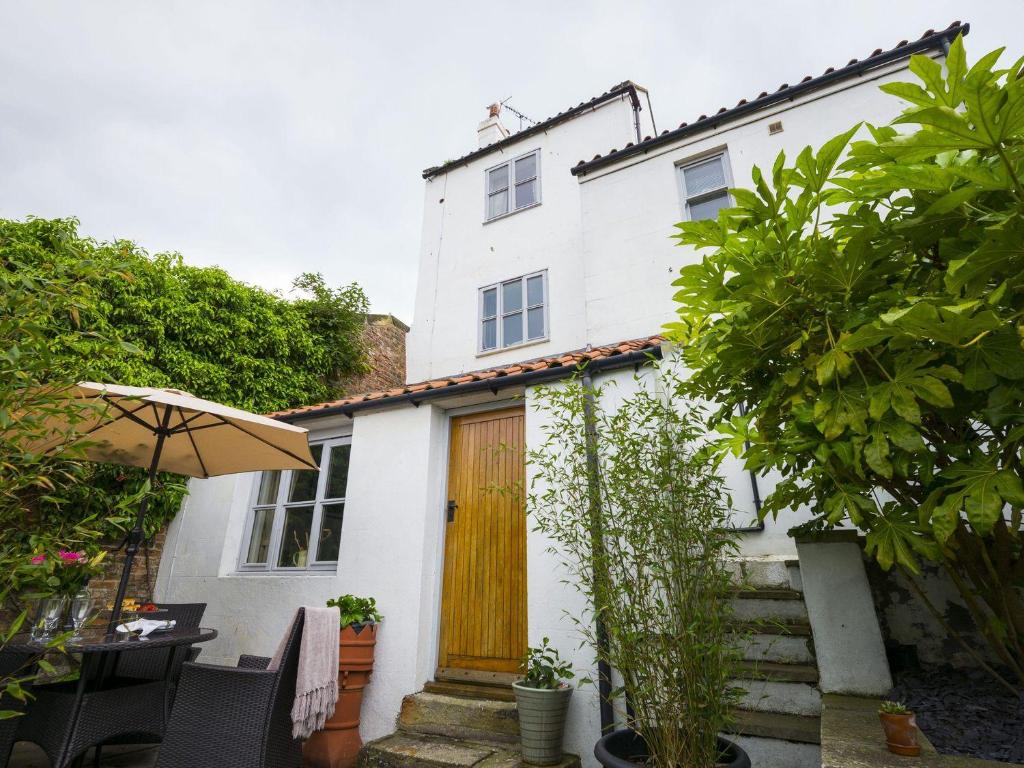 Sunshine Cottage, Whitby