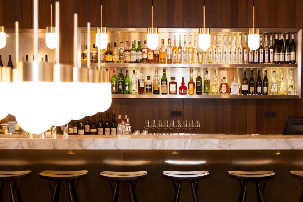 Bar/lounge