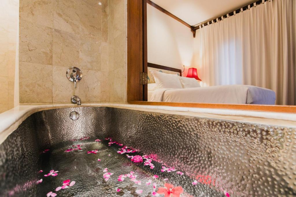 ホテル トゥグ マラン (Hotel Tugu Malang) 館内設備