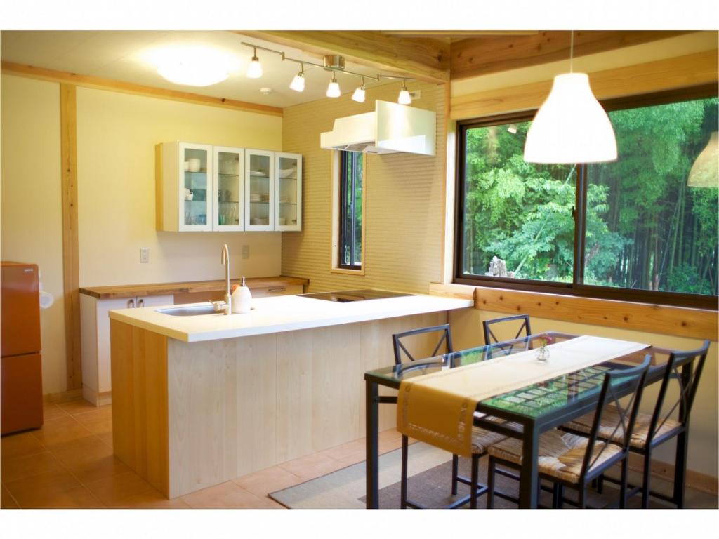 미야마 후톤 앤 브랙퍼스트 탯치드 코티지 호텔 이미지 2