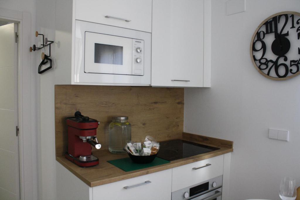 APARTAHOTEL MADRID URBAN SUITES - EDIFICIO EXCLUSIVO- 7 Apartments Boutique Full Equiped - 3