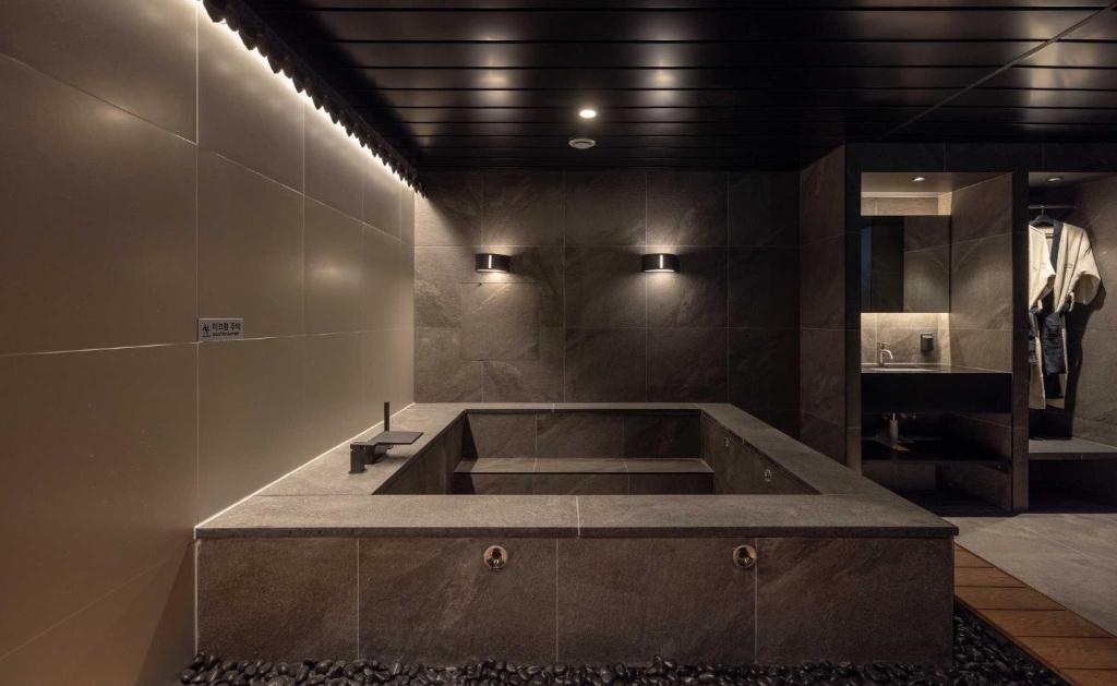 아늑 호텔 객실 인테리어