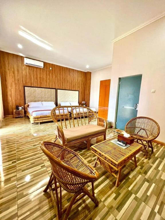 Bayview Beach Resort East Lombok