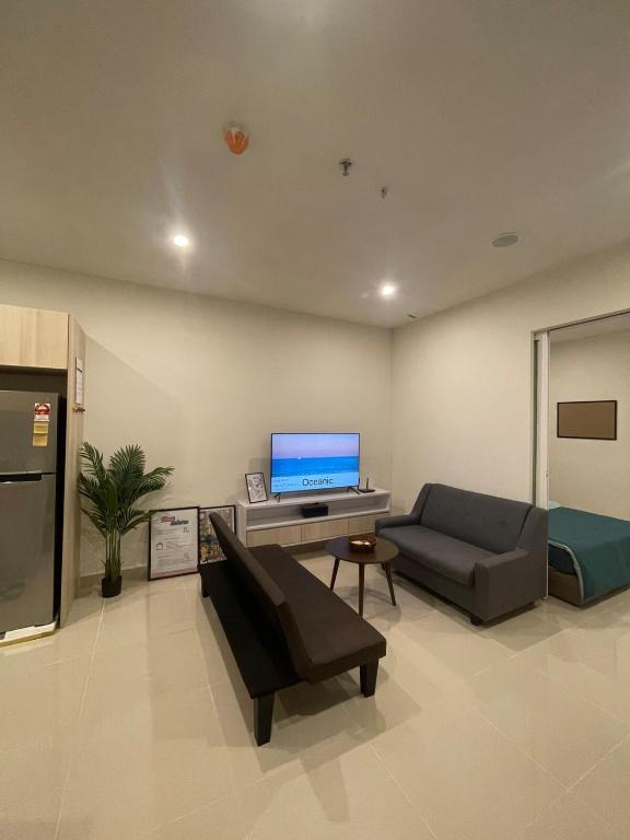 Rest A Shore, The Shore Sea View Homestay, Kota Kinabalu