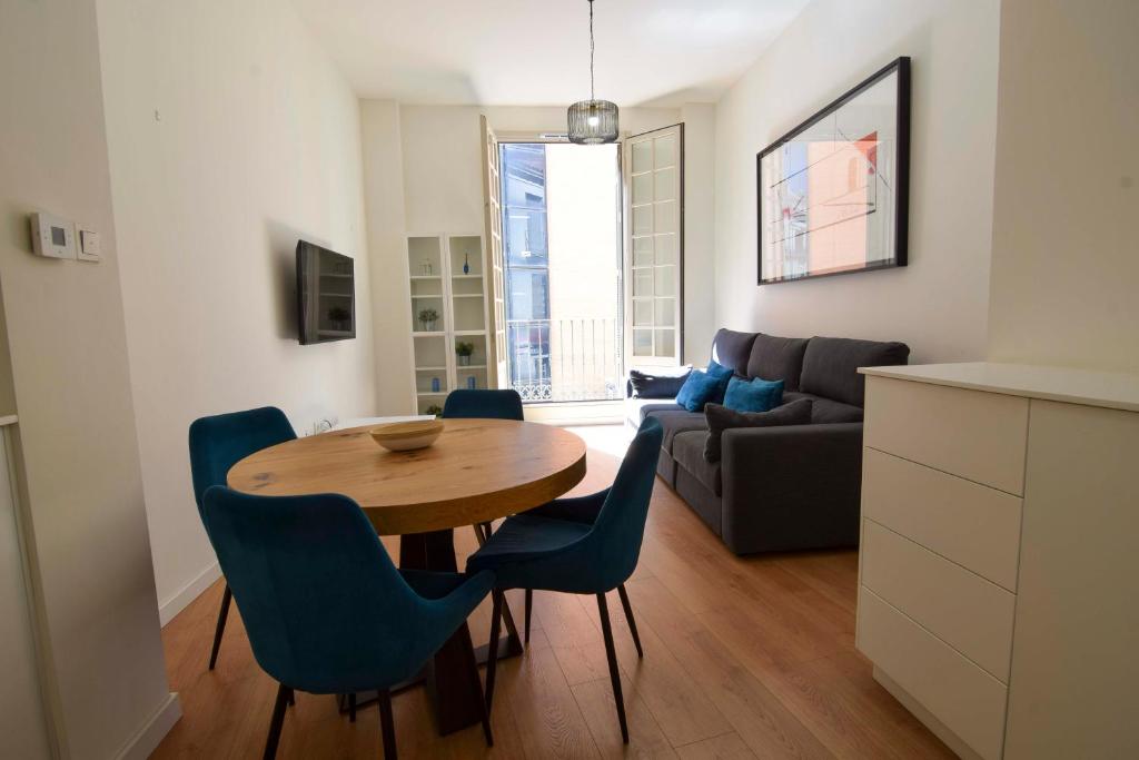 Letplanet Plaza del Teatro Premium Apartment - 2