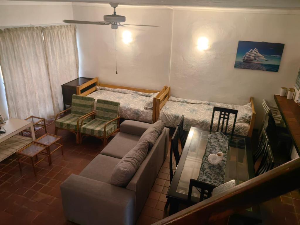 Port Edward Duocunda, Port Edward