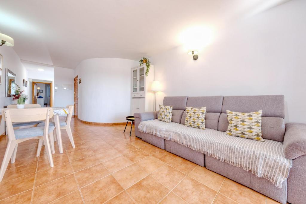 Marea Atlantic - Sea View and next to Playa del Reducto By Lanzarote Vacation Homes - 2