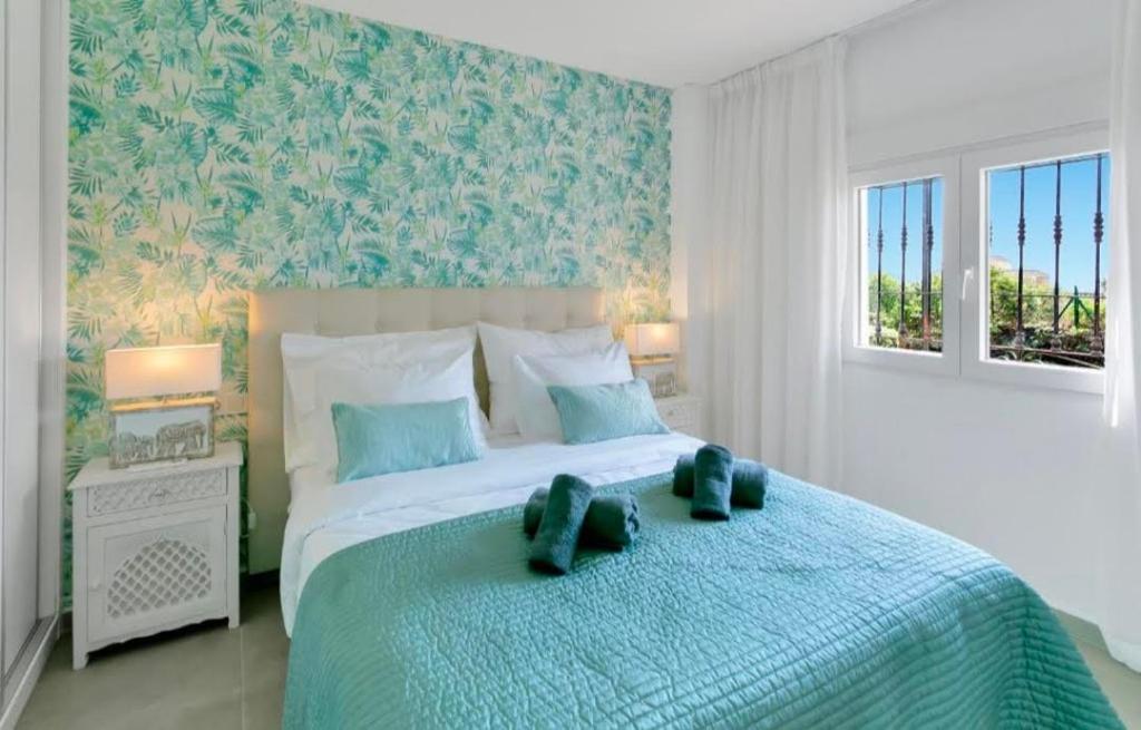 Riviera Beach - relaxing, spacious, amazing location - 2