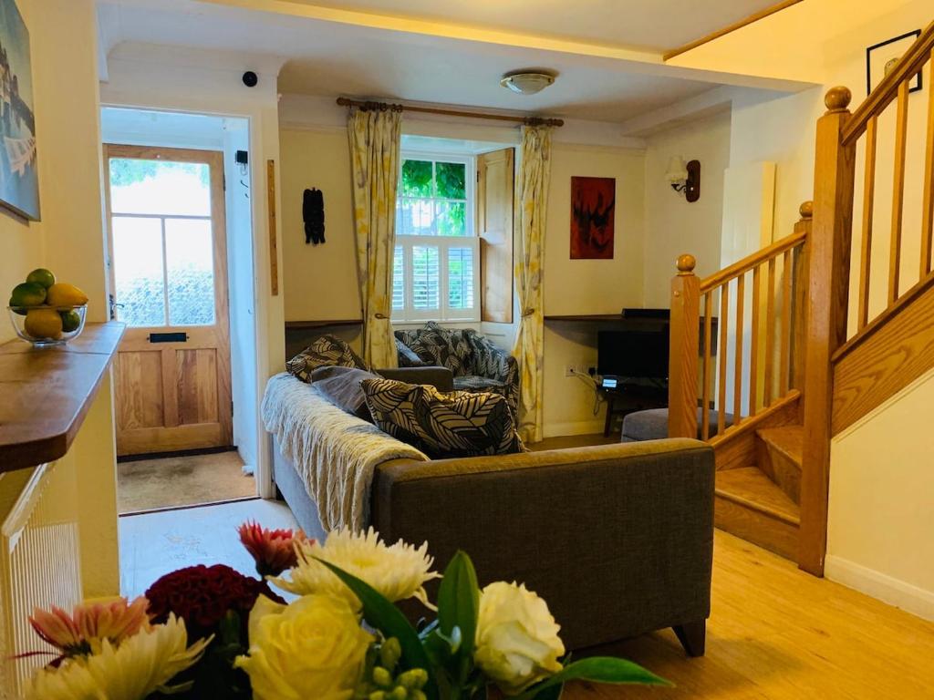 Maypole Cottages - No 12 Broad Street, Padstow