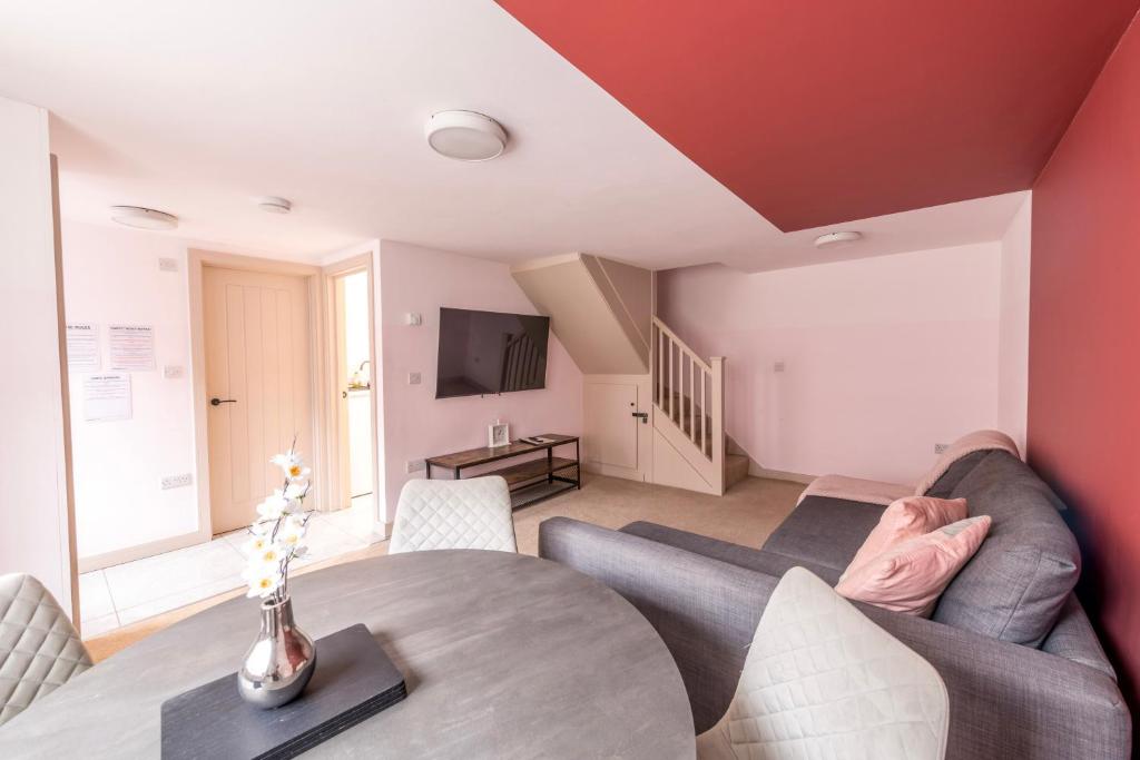 Cosy Medway with FREE PARKING by Prescott Apartments, Bristol