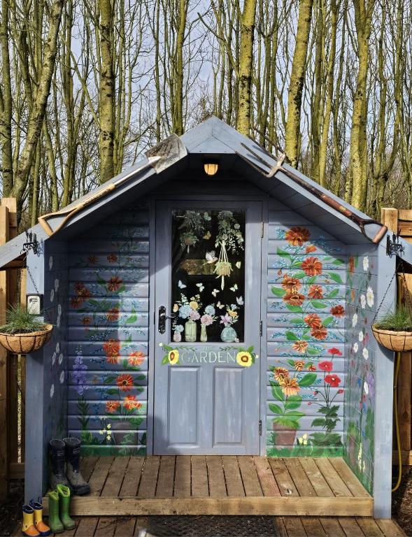 The Garden, Hambleton