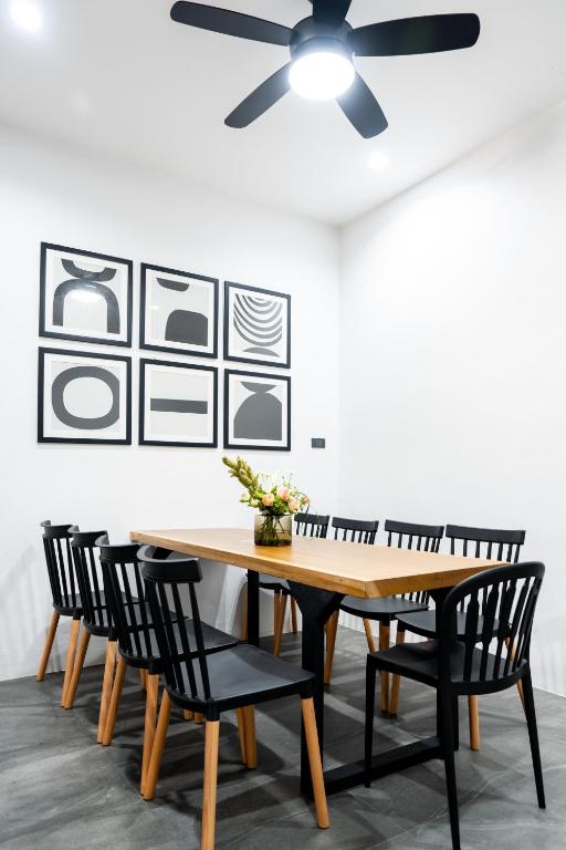 KNOX Hatyai Living Room