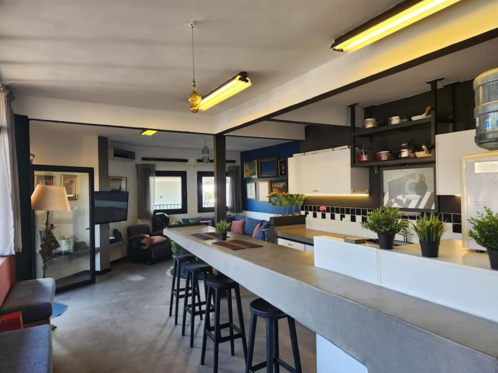 Private Mar Mikhael Loft Best View, Bejrút