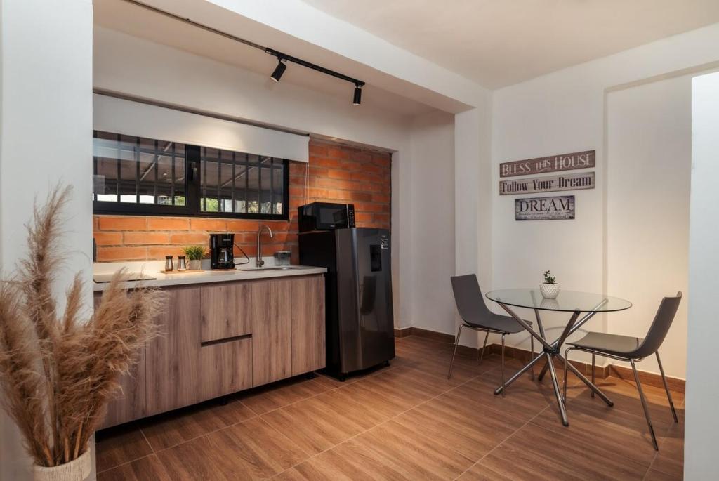 Casa Laureles 102 - 5