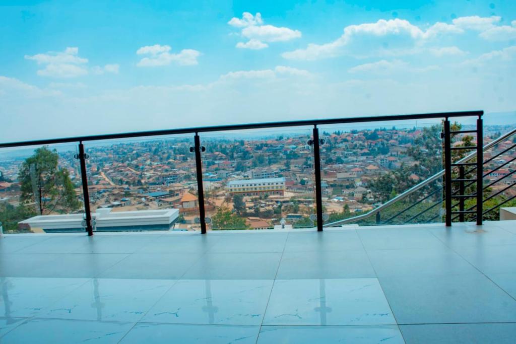 Ikaze Home, Kigali