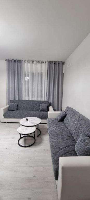 La casa di Aron - 1