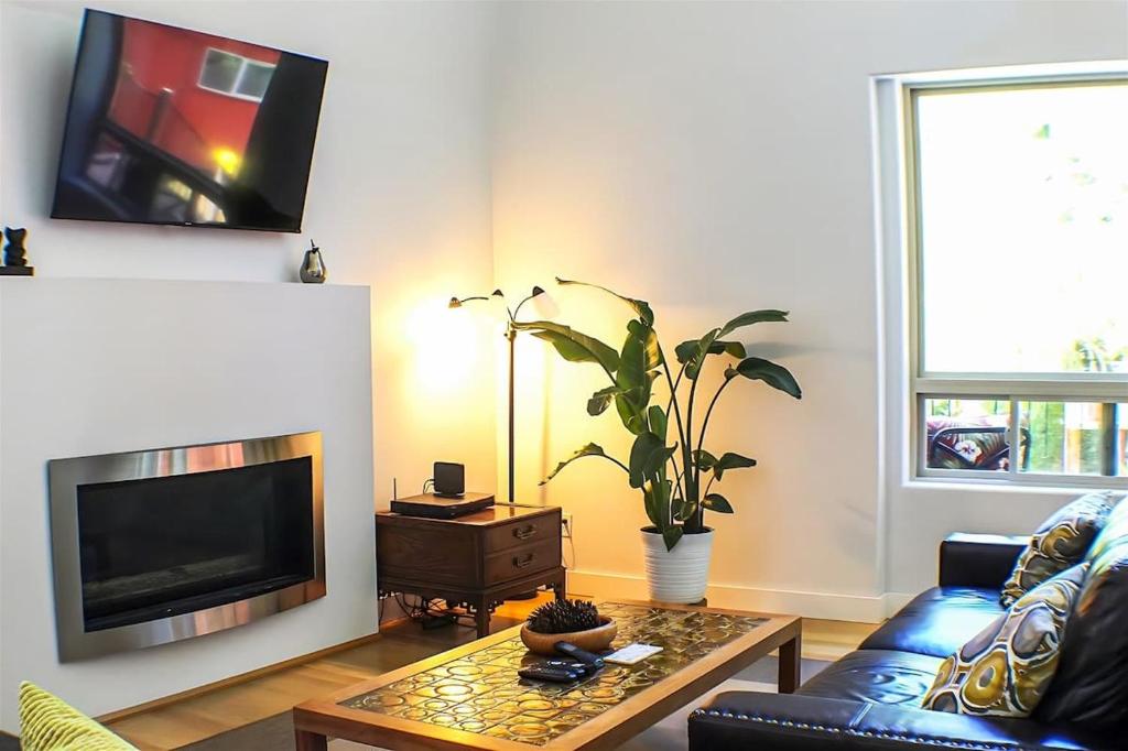 Sqe Mystic Grove, Sequim