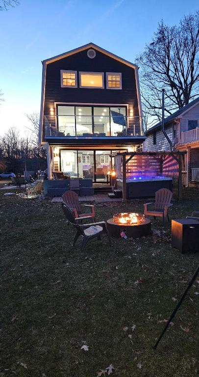 the bachelorette, North Beach