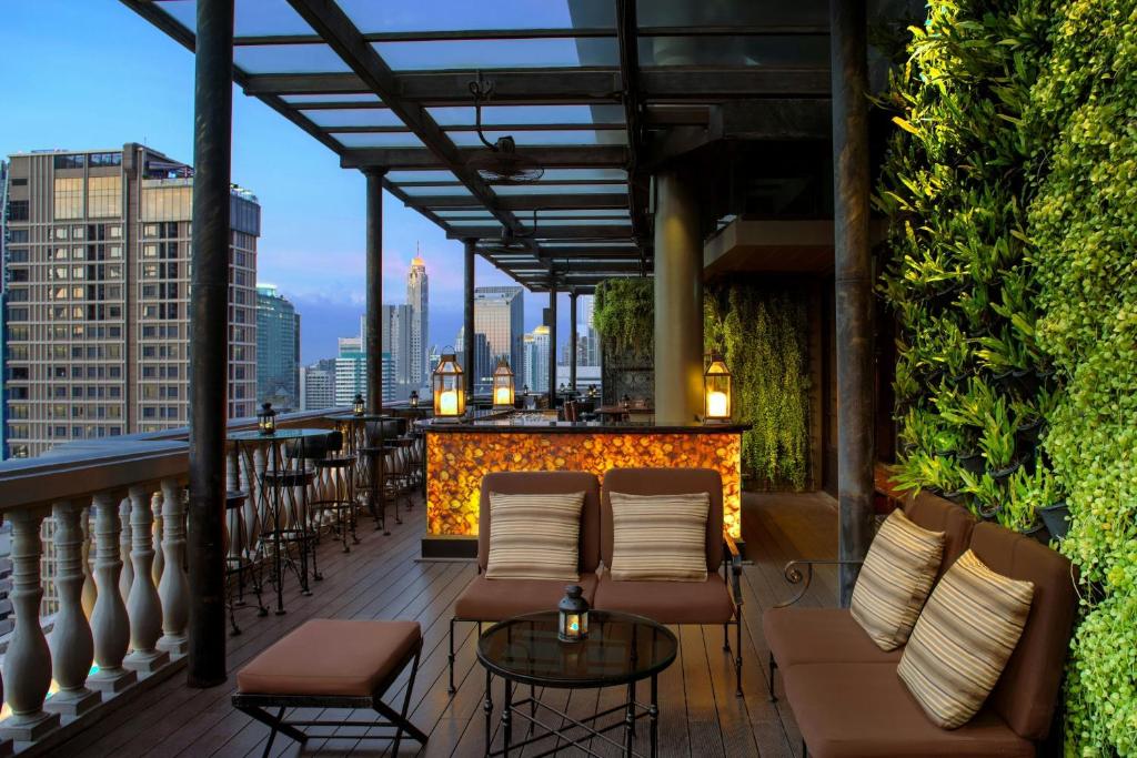 Bar/lounge