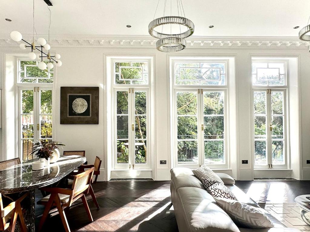 Palatial, Elegant 1000sqft Home - Central London, Londýn