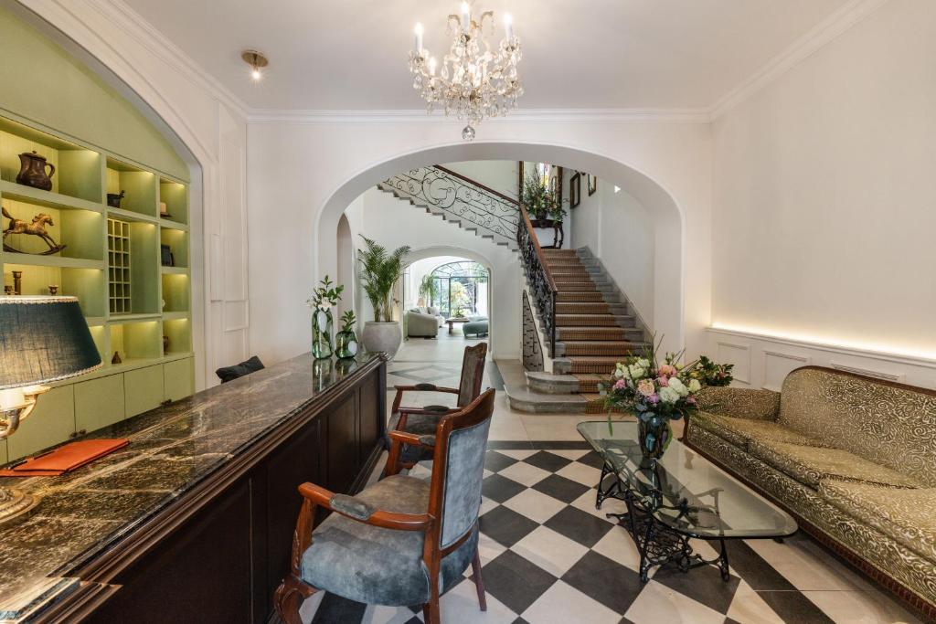 Villa Ganz Boutique Hotel - 3
