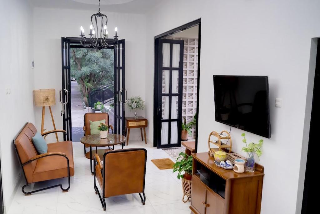 Rumah Seruni &#8211; Guesthouse Bandung