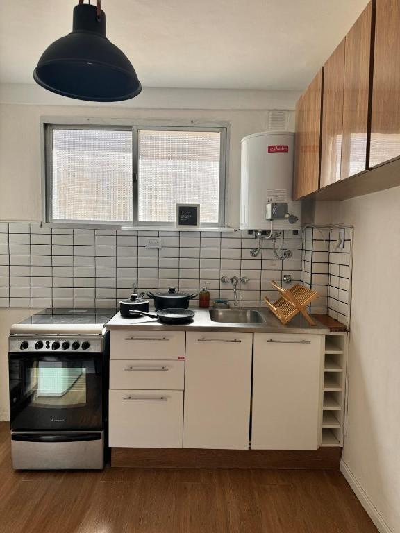 Amplio Semipiso Luminoso 4 Ambientes en Plaza Mitre - 5