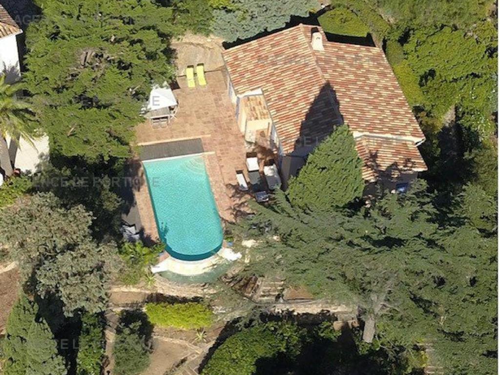 Le Lavandou : Villa 4 chambres, piscine privée et climatisation - FR-1-803-76 - 1