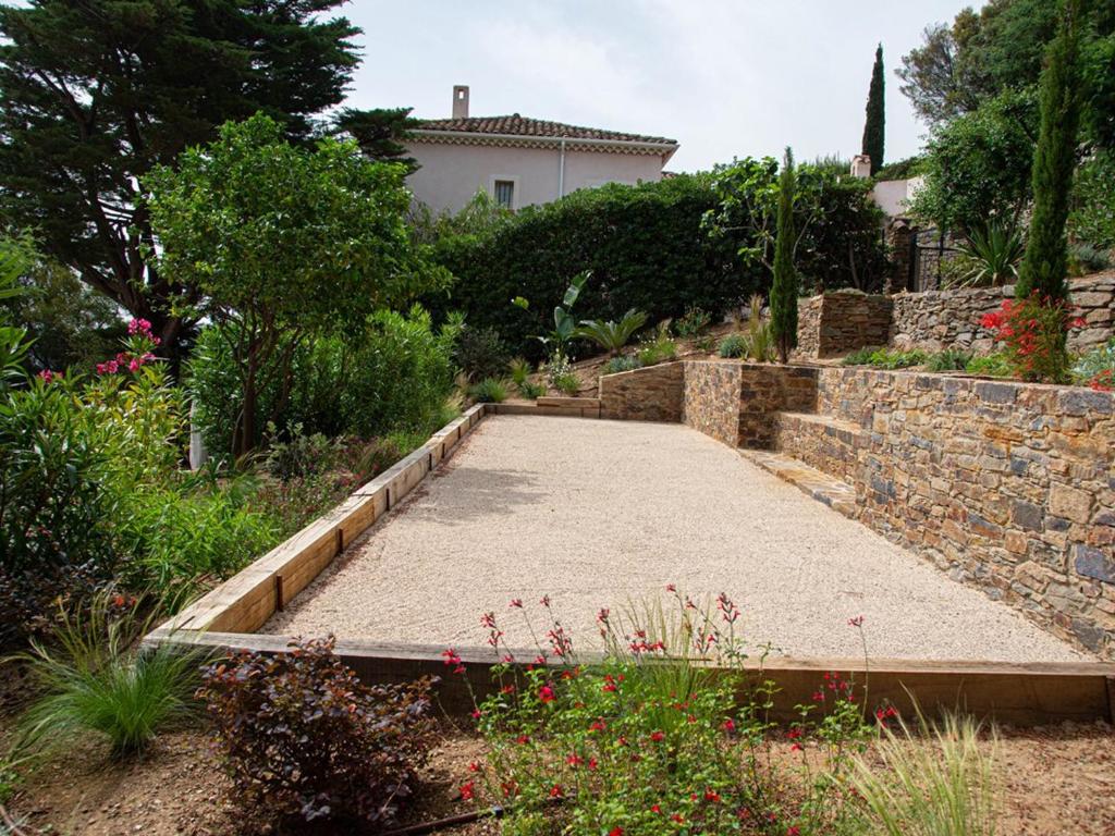 Le Lavandou : Villa 4 chambres, piscine privée et climatisation - FR-1-803-76 - 5