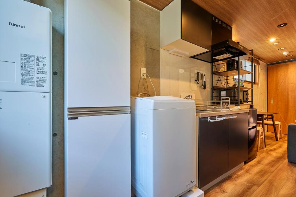 Life Town Oshiage - Compact Stay - Steps from Skytree