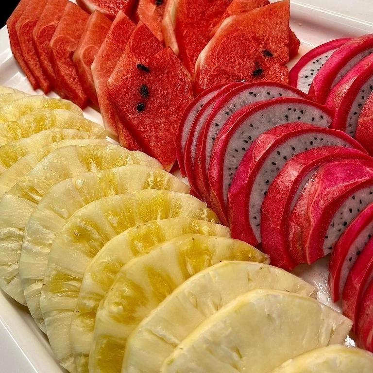 อาหารและเครื่องดื่ม