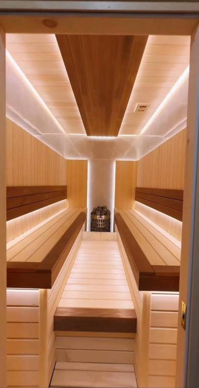 Avant Hotel Tashkent Pool&Spa