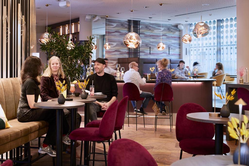 Bar/lounge
