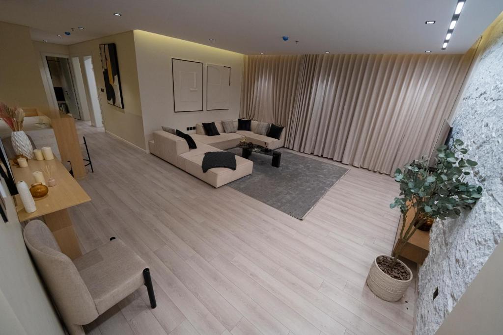 Latifa Housing, Rijád