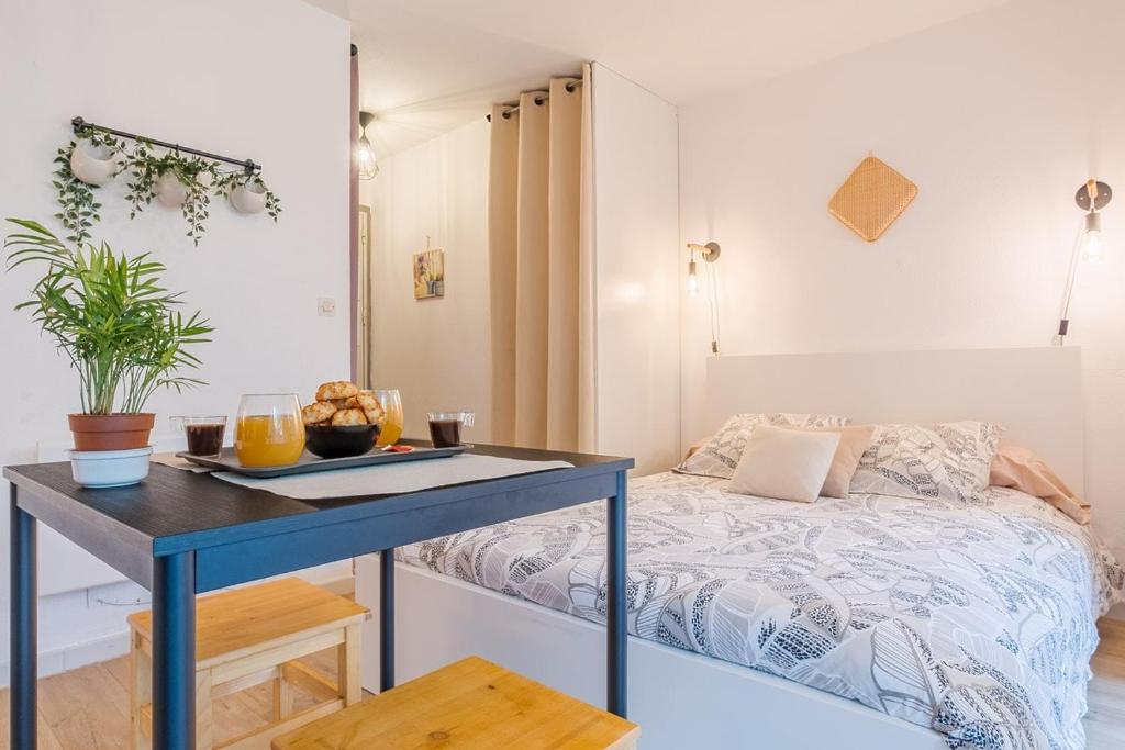 Les Muses - avec entrée autonome, clim neuve, jardin, parking privé & sa piscine ! - - 5