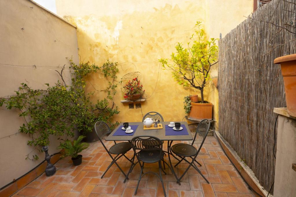 Your Piazza Navona Hideaway with Terrace - 2