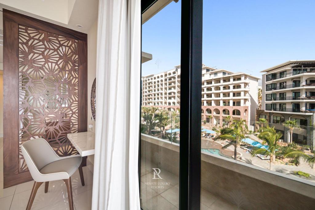 Three Bdr Ocean Front Lockoff - Villa La Valencia - 2