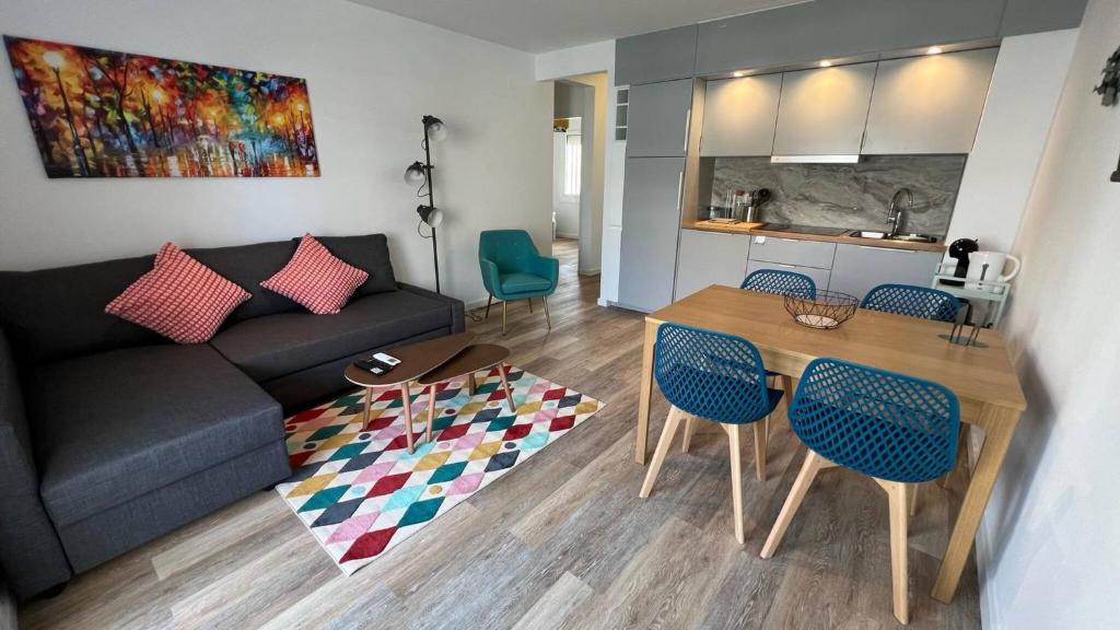 Precioso apartamento reformado en Roses AV-15 - 1