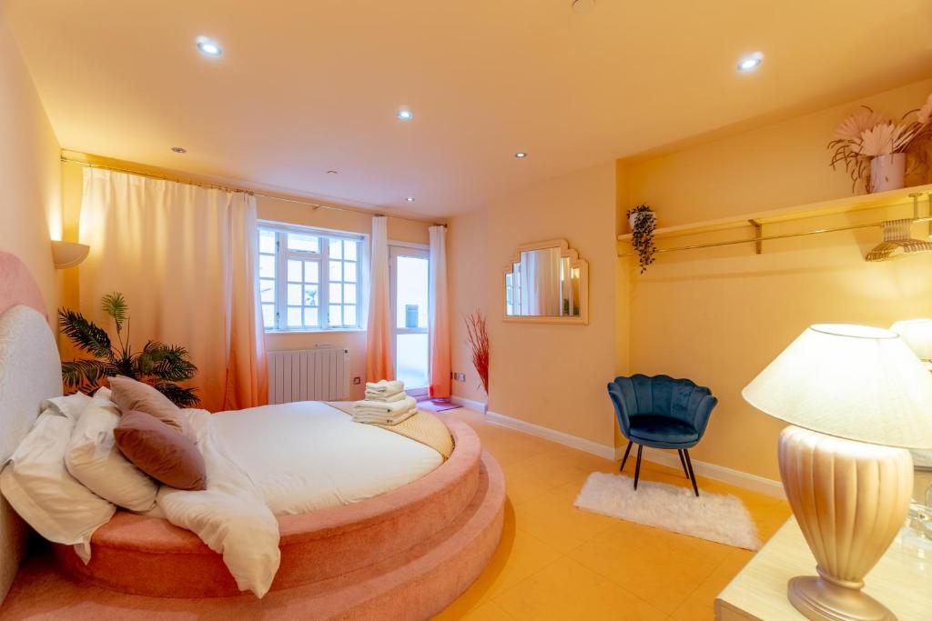 The Courtyard Suite by Margate Suites, Margate